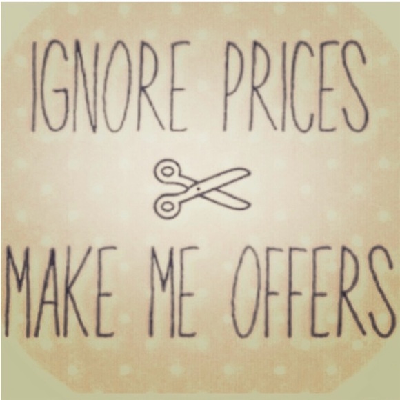 New Betsey Johnson Pavé Hamsa Hand Drop Earrings - Picture 9 of 9